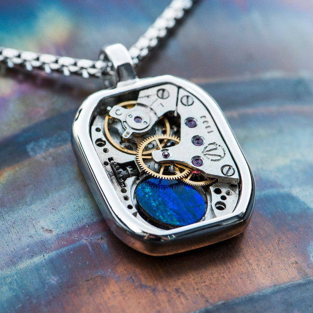 Unveiling the Mystique of Opals: A Gemstone Born of Fire and Light