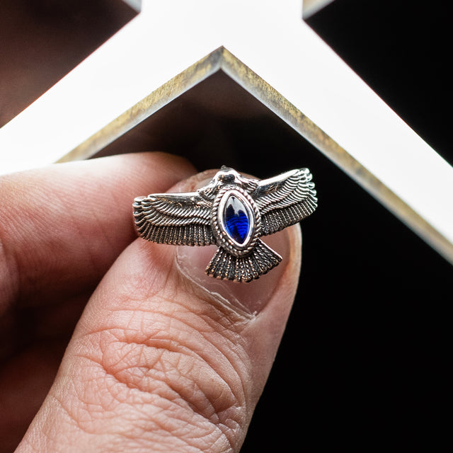 Eagle Sapphire Ring - AQUILA - AHW Studio