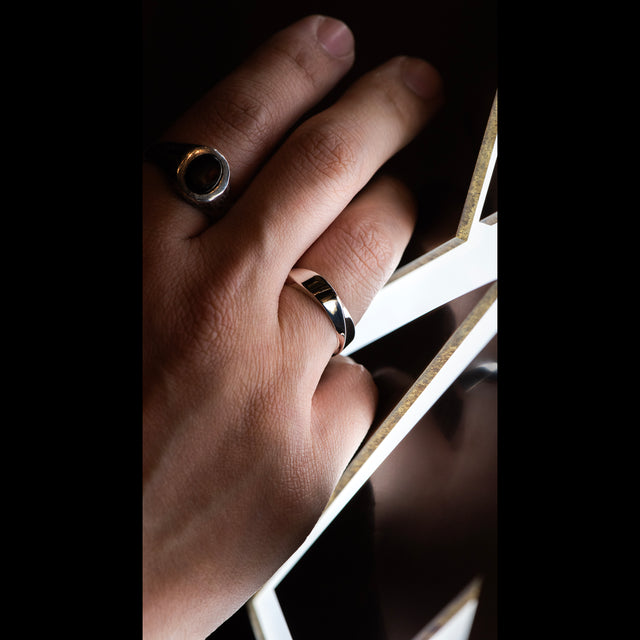 Silver Band - MOBIUS - AHW Studio