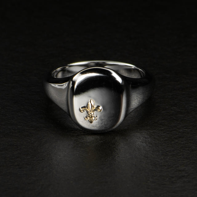 Crest Signet Ring - TALISMAN - AHW Studio