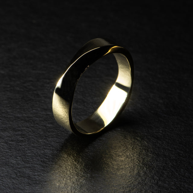 6mm Infinity Band - GOLDEN MOBIUS - AHW Studio
