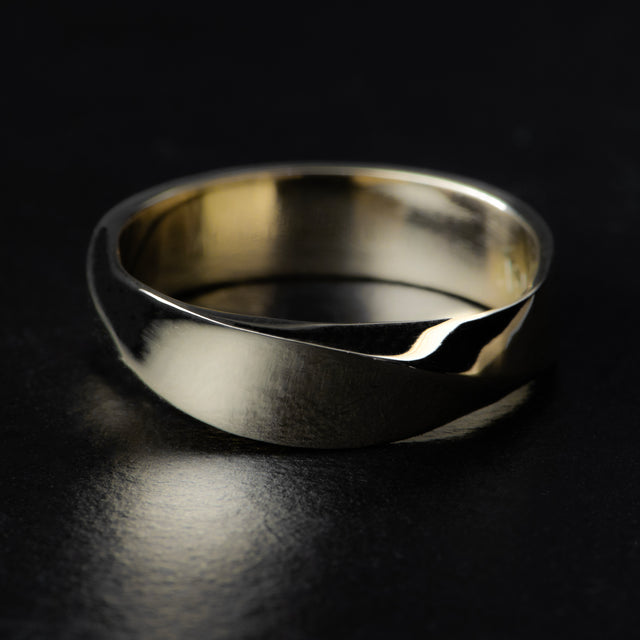 6mm Infinity Band - GOLDEN MOBIUS - AHW Studio