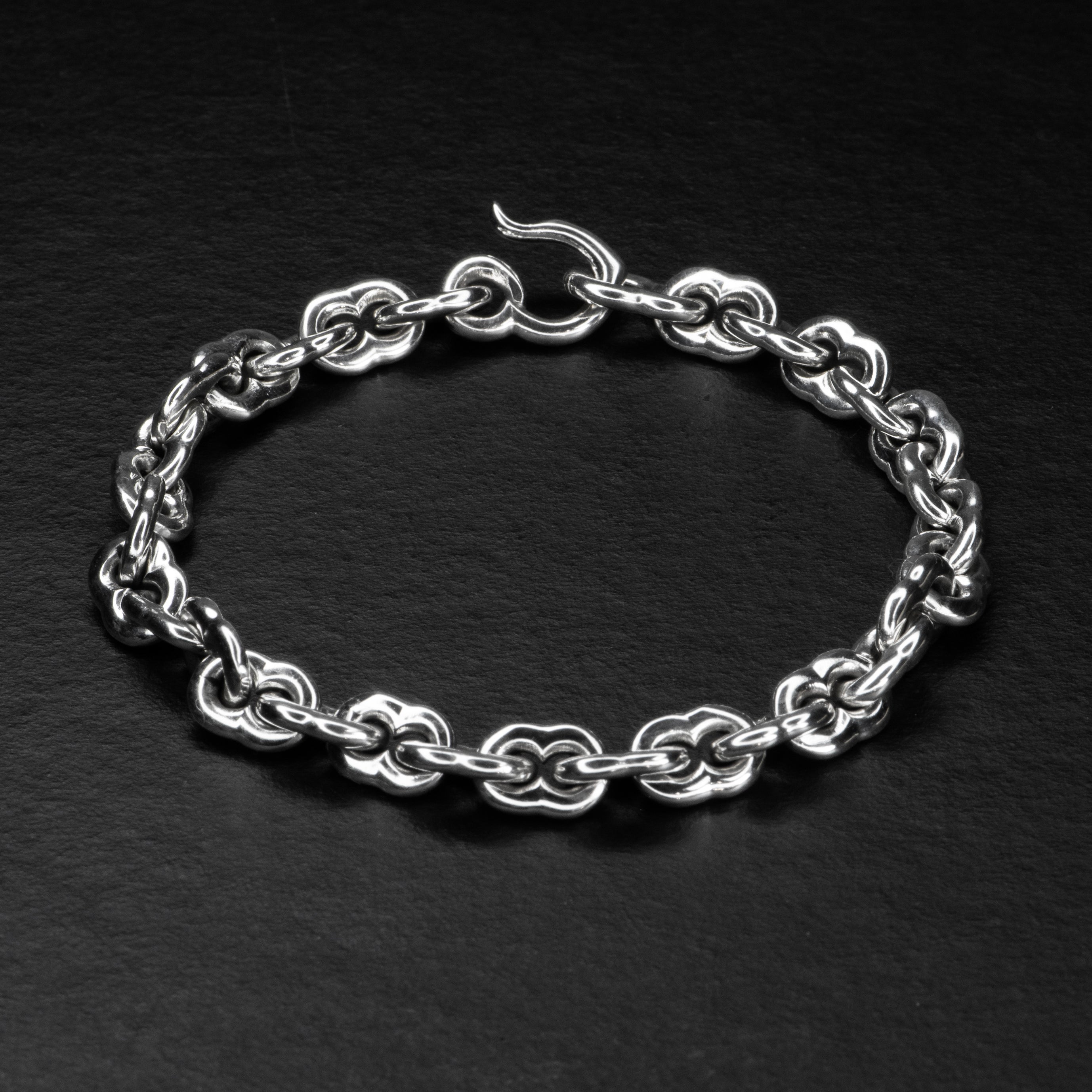 Gothic Bracelet - DUOFOIL - AHW Studio