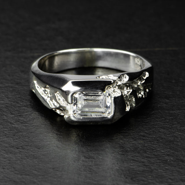 Textured Signet - SINGULARITY - AHW Studio