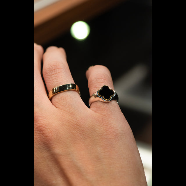 Clover Signet - QUATRE - AHW Studio