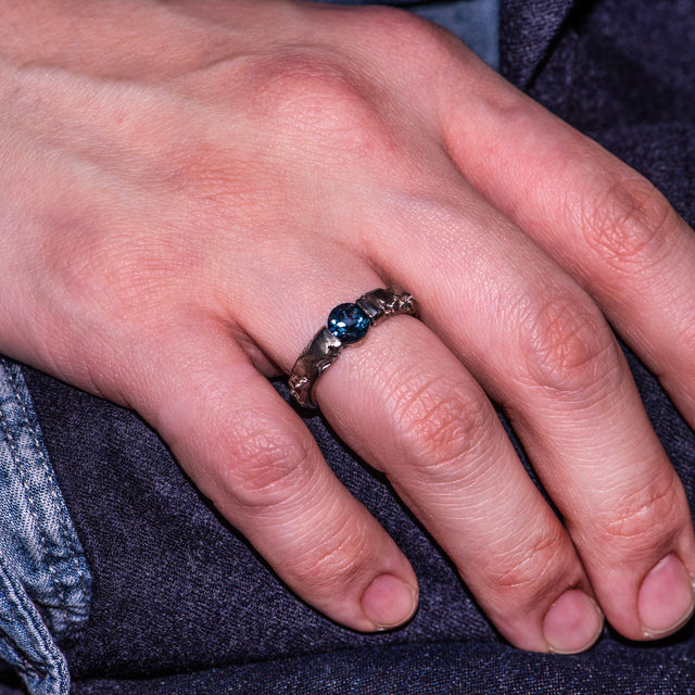 Solitaire Ring - PRESSURE - AHW Studio
